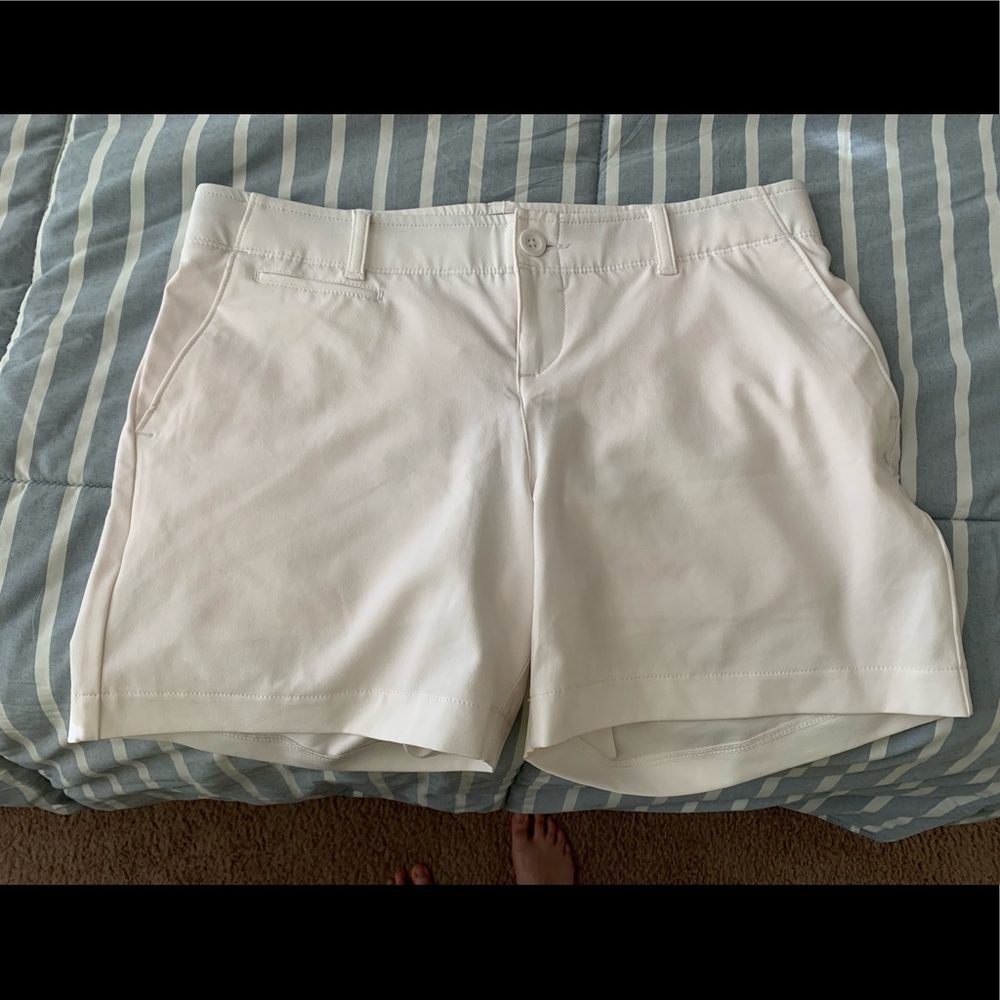 Golf shorts